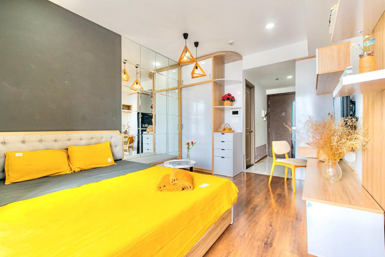 Tripletrees Apartment At Saigon Central - Rivergate Residence District 4 ホーチミン市 エクステリア 写真