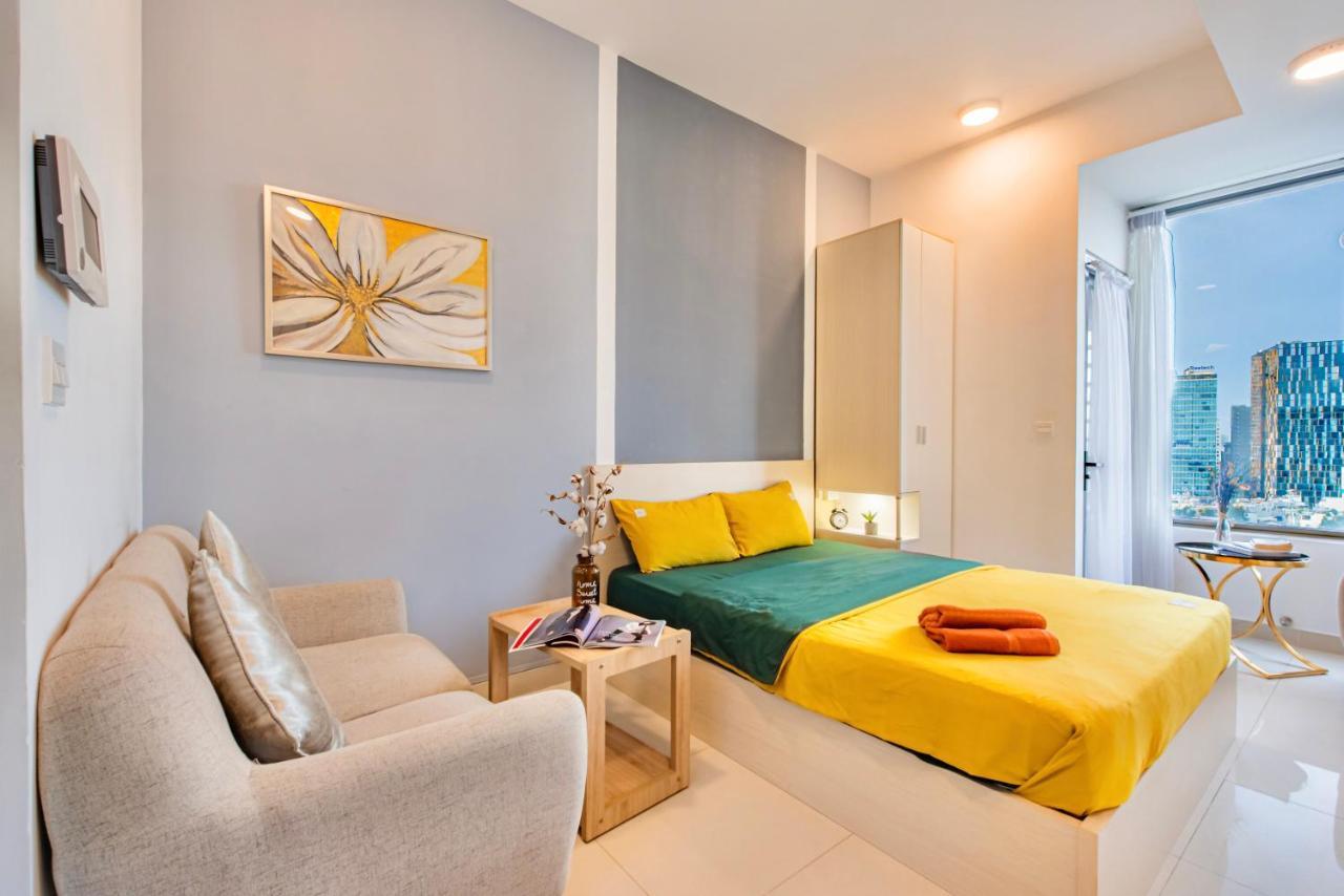 Tripletrees Apartment At Saigon Central - Rivergate Residence District 4 ホーチミン市 エクステリア 写真